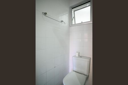 Apartamento à venda com 73m², 3 quartos e 1 vaga Apartamento à venda com 73m², 3 quartos e 1 vagaBanheiro Social