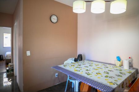 Apartamento à venda com 73m², 3 quartos e 1 vaga Apartamento à venda com 73m², 3 quartos e 1 vagaSala
