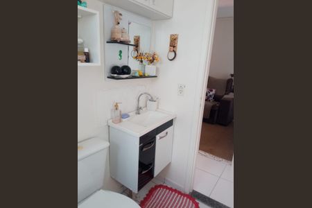 Banheiro de apartamento à venda com 2 quartos, 40m² em Jardim São José, Campinas