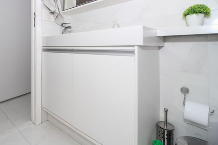 Banheiro de apartamento para alugar com 1 quarto, 51m² em Barra Funda, São Paulo