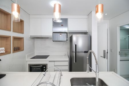Cozinha de apartamento para alugar com 1 quarto, 51m² em Barra Funda, São Paulo
