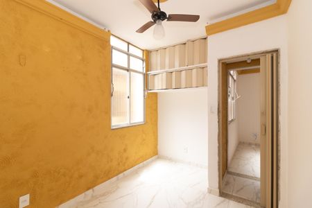 Quarto de apartamento para alugar com 1 quarto, 45m² em Vila Valqueire, Rio de Janeiro