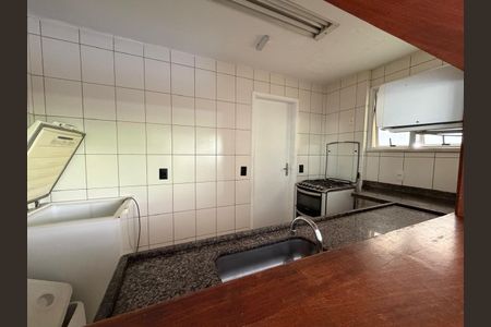 Apartamento à venda com 109m², 4 quartos e 2 vagasÁrea comum - Salão de festas