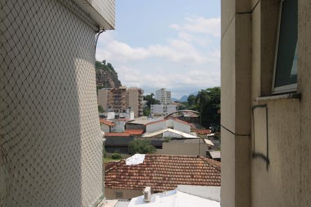 Apartamento à venda com 109m², 4 quartos e 2 vagasÁrea de serviço - Vista