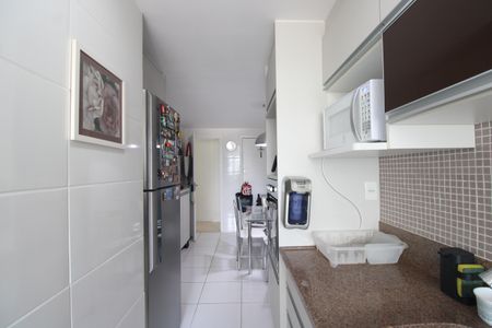 Apartamento à venda com 109m², 4 quartos e 2 vagasCozinha