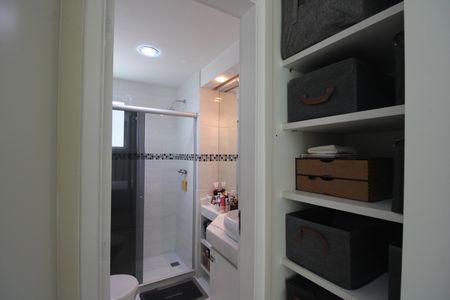 Apartamento à venda com 109m², 4 quartos e 2 vagasBanheiro da suíte 2