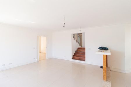 Casa de condomínio para alugar com 430m², 4 quartos e 4 vagasSala