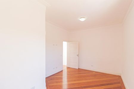 Casa de condomínio para alugar com 430m², 4 quartos e 4 vagasSuíte 3