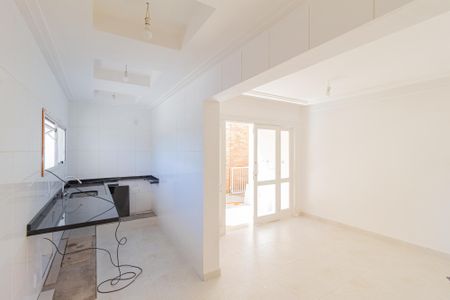 Casa de condomínio para alugar com 430m², 4 quartos e 4 vagasCozinha