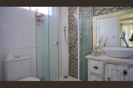 Casa à venda com 109m², 2 quartos e 2 vagas Casa à venda com 109m², 2 quartos e 2 vagasBanheiro 1 suite