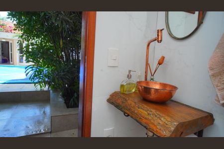 Casa à venda com 109m², 2 quartos e 2 vagas Casa à venda com 109m², 2 quartos e 2 vagasBanheiro 3