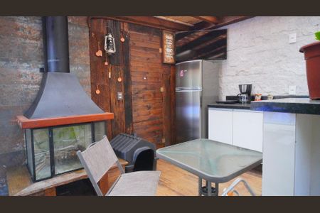 Casa à venda com 109m², 2 quartos e 2 vagas Casa à venda com 109m², 2 quartos e 2 vagasEspaço Gourmet