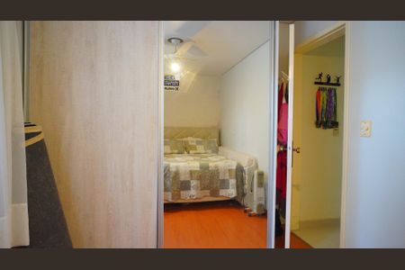 Casa à venda com 109m², 2 quartos e 2 vagas Casa à venda com 109m², 2 quartos e 2 vagasQuarto 2