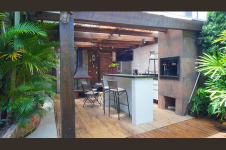Casa à venda com 109m², 2 quartos e 2 vagas Casa à venda com 109m², 2 quartos e 2 vagasEspaço Gourmet
