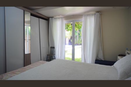 Casa à venda com 109m², 2 quartos e 2 vagas Casa à venda com 109m², 2 quartos e 2 vagasSuite 1