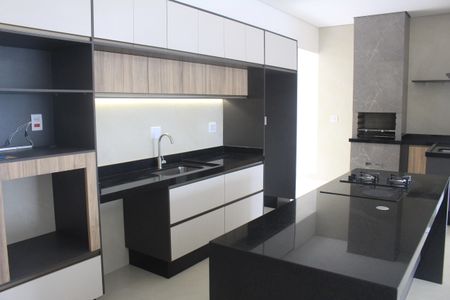 Casa à venda com 240m², 3 quartos e 4 vagasCozinha