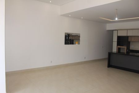 Sala de casa à venda com 3 quartos, 240m² em Santa Maria, São Caetano do Sul