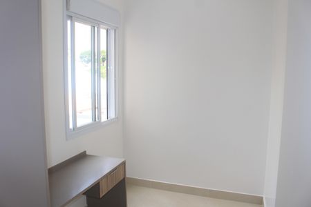 Casa à venda com 240m², 3 quartos e 4 vagasEscritório