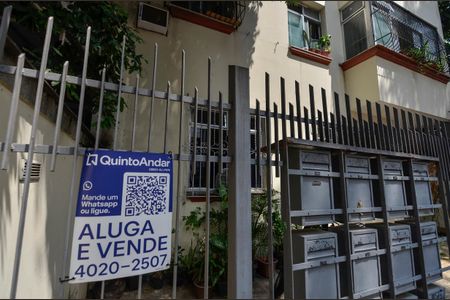 Apartamento para alugar com 68m², 3 quartos e sem vaga Apartamento para alugar com 68m², 3 quartos e sem vagaFachada