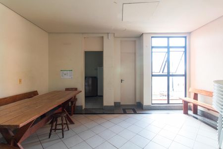 Apartamento à venda com 56m², 2 quartos e sem vagaÁrea comum - Salão de festas