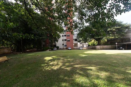 Apartamento à venda com 56m², 2 quartos e sem vagaÁrea comum