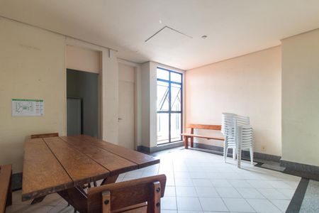 Apartamento à venda com 56m², 2 quartos e sem vagaÁrea comum - Salão de festas