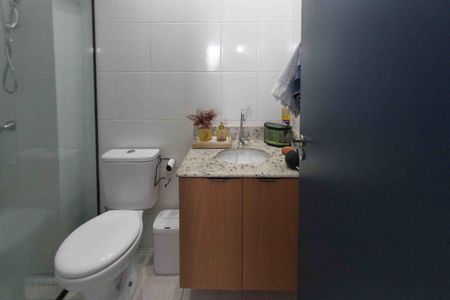 Apartamento para alugar com 44m², 2 quartos e sem vaga Apartamento para alugar com 44m², 2 quartos e sem vagaBanheiro