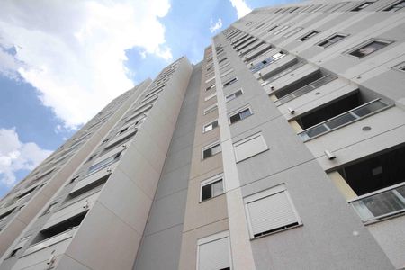 Apartamento para alugar com 44m², 2 quartos e sem vaga Apartamento para alugar com 44m², 2 quartos e sem vagaFachada