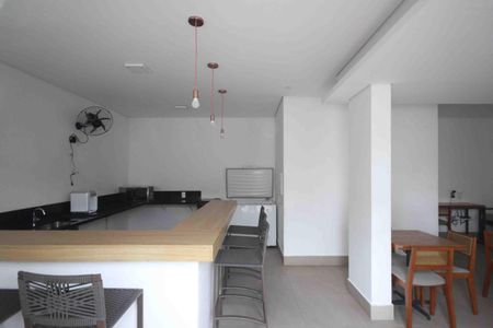 Apartamento para alugar com 44m², 2 quartos e sem vaga Apartamento para alugar com 44m², 2 quartos e sem vagaÁrea comum - Churrasqueira