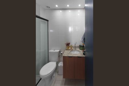 Apartamento para alugar com 44m², 2 quartos e sem vaga Apartamento para alugar com 44m², 2 quartos e sem vagaBanheiro