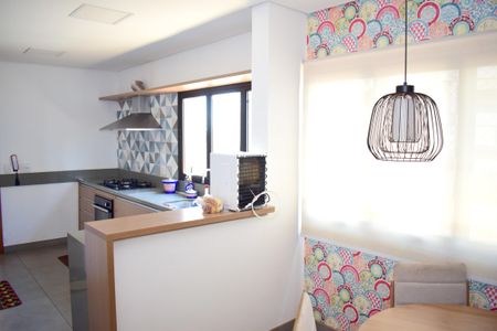 Apartamento para alugar com 240m², 4 quartos e 3 vagasCozinha