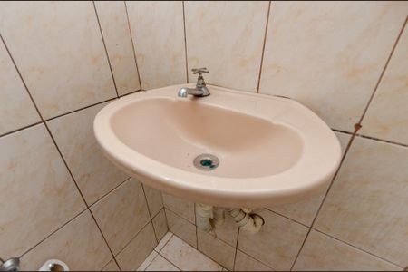 Casa para alugar com 40m², 1 quarto e sem vaga Casa para alugar com 40m², 1 quarto e sem vagaSuíte - Banheiro