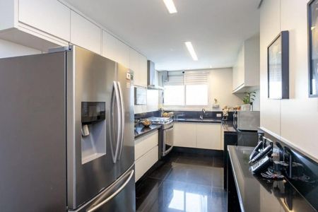 Apartamento à venda com 4 quartos, 226m² em Vila Mariana, São Paulo