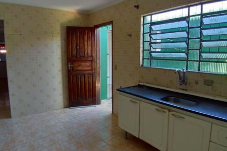 Casa à venda com 2 quartos, 98m² em Vila Gustavo, São Paulo