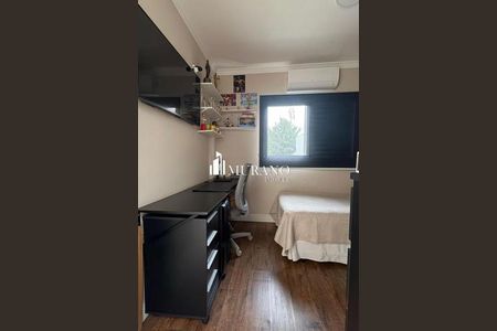 Casa à venda com 3 quartos, 180m² em Jardim Textil, São Paulo