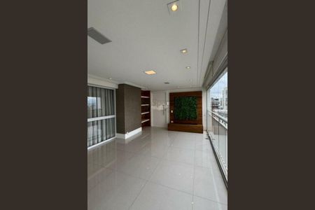 Apartamento à venda com 242m², 4 quartos e 4 vagas