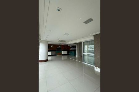 Apartamento à venda com 242m², 4 quartos e 4 vagas