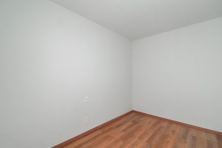 Quarto de apartamento para alugar com 1 quarto, 42m² em Parque Santa Fé, Porto Alegre