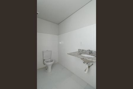 Banheiro de apartamento para alugar com 1 quarto, 42m² em Parque Santa Fé, Porto Alegre