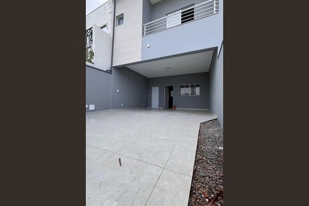 Casa à venda com 3 quartos, 137m² em Parque Jambeiro, Campinas