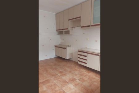 Casa à venda com 3 quartos, 150m² em Vila Constança, São Paulo