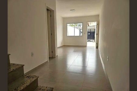 Casa à venda com 2 quartos, 80m² em Jardim Ester, São Paulo