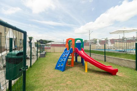 Apartamento para alugar com 42m², 2 quartos e 1 vaga Apartamento para alugar com 42m², 2 quartos e 1 vagaÁrea comum - Playground