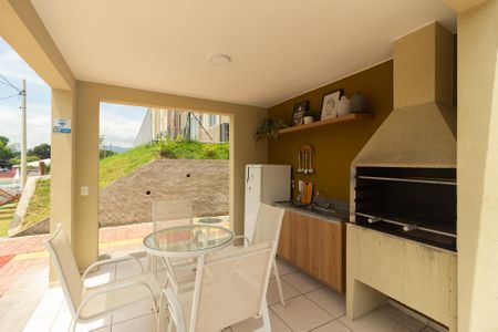 Apartamento para alugar com 42m², 2 quartos e 1 vaga Apartamento para alugar com 42m², 2 quartos e 1 vagaÁrea comum - Churrasqueira