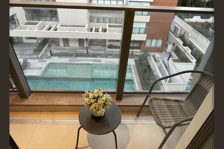 Studio à venda com 24m², 1 quarto e sem vaga Studio à venda com 24m², 1 quarto e sem vagaVaranda