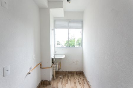 Apartamento para alugar com 43m², 2 quartos e sem vaga Apartamento para alugar com 43m², 2 quartos e sem vagaÁrea de Serviço