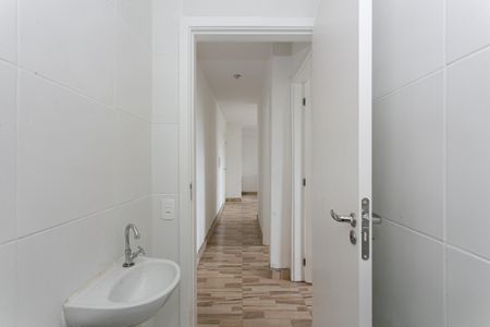 Apartamento para alugar com 43m², 2 quartos e sem vaga Apartamento para alugar com 43m², 2 quartos e sem vagaBanheiro