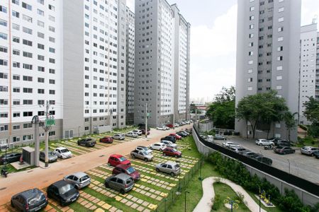 Apartamento para alugar com 43m², 2 quartos e sem vaga Apartamento para alugar com 43m², 2 quartos e sem vagaVista da Sala