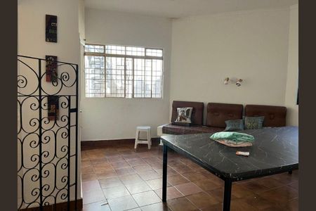 Casa à venda com 2 quartos, 290m² em Cidade Vargas, São Paulo