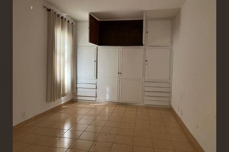 Casa à venda com 2 quartos, 290m² em Cidade Vargas, São Paulo